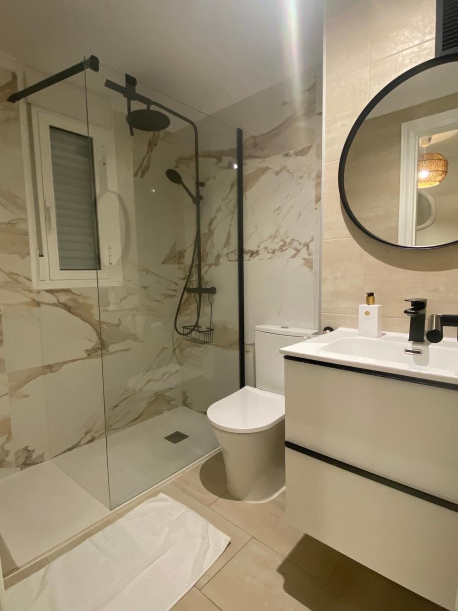 Casa Bendita - Luxury Apartment Benidorm Bagian luar foto